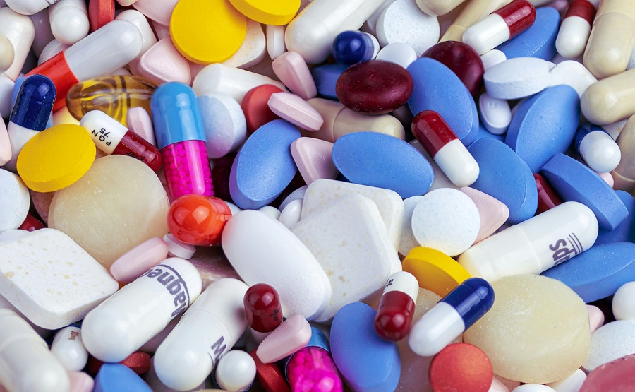 File:Addiction-drugs-pills-prescription-pharmaceuticals.jpg